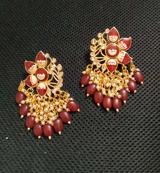 Simran Flower earrings in Red