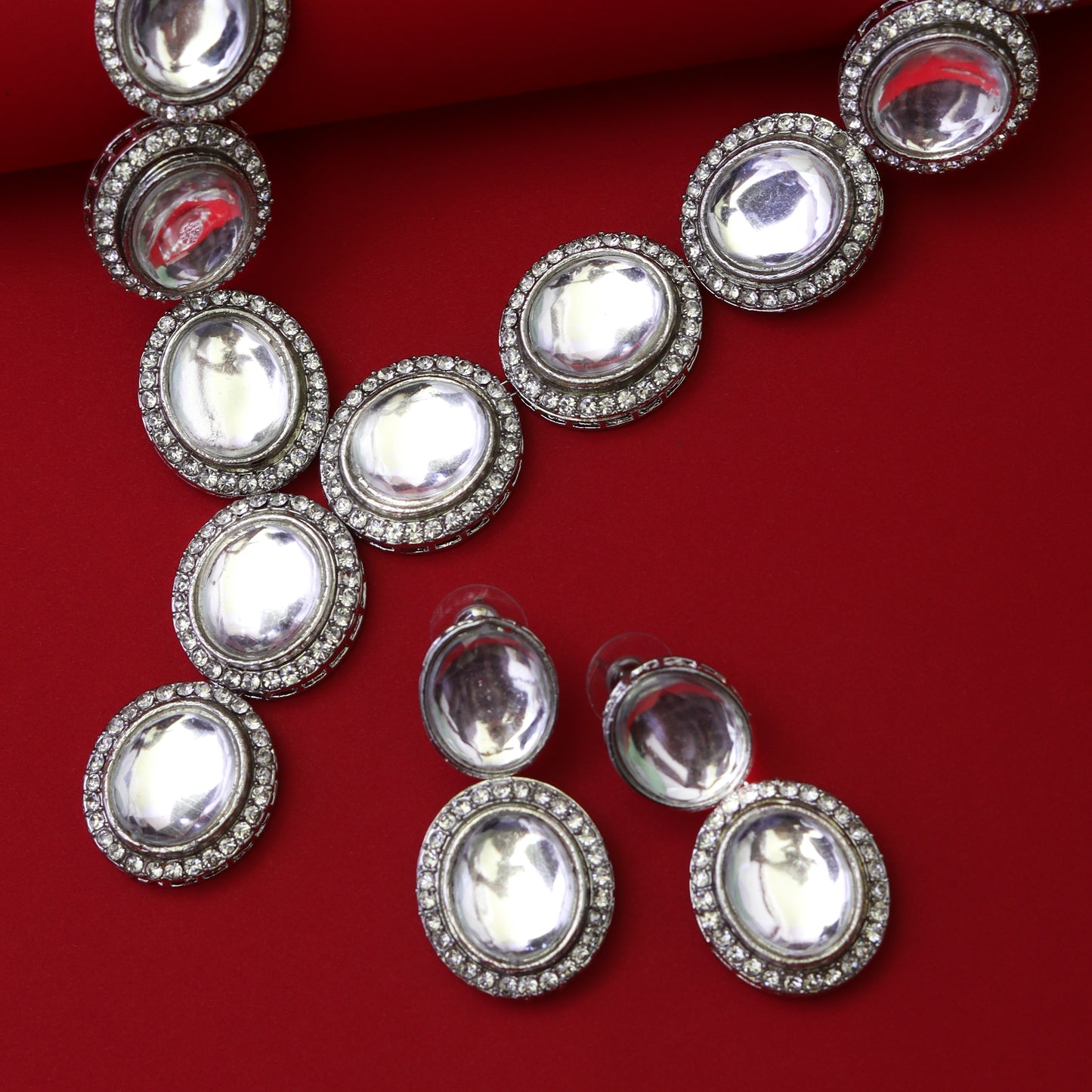 Sitara Necklace set with Earrings in silver