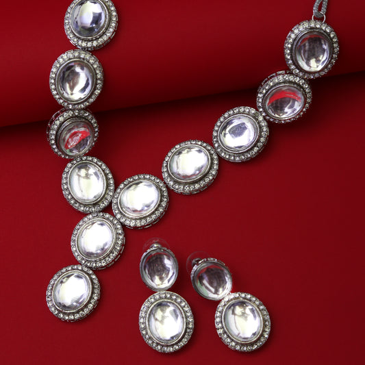Sitara Necklace set with Earrings in silver